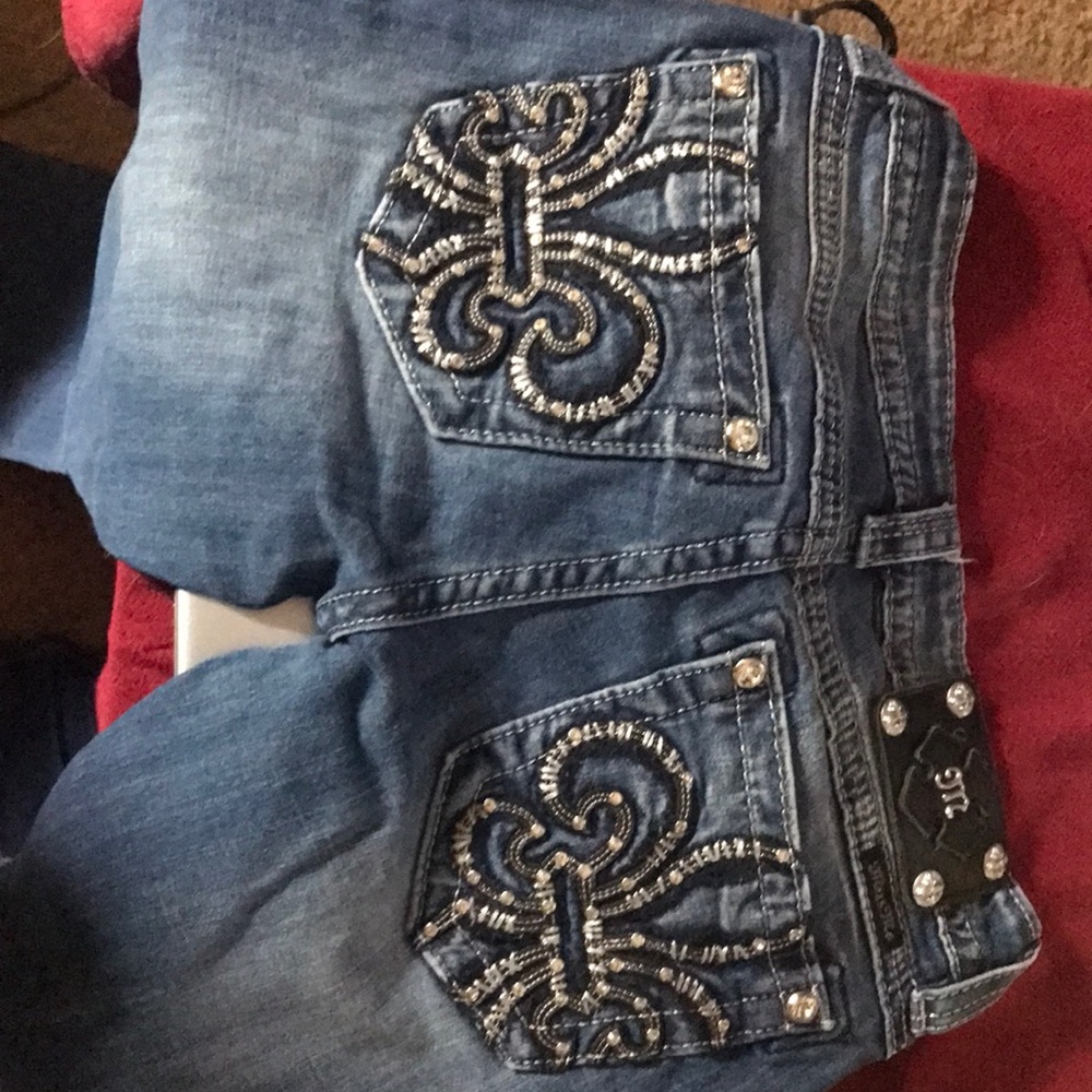 Size 27 miss me Jeans